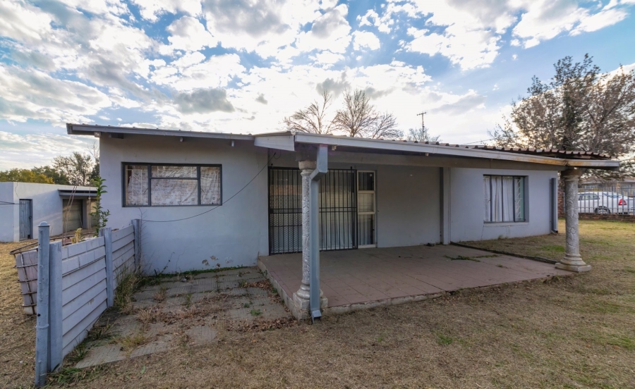 4 Bedroom Property for Sale in Morewag Free State